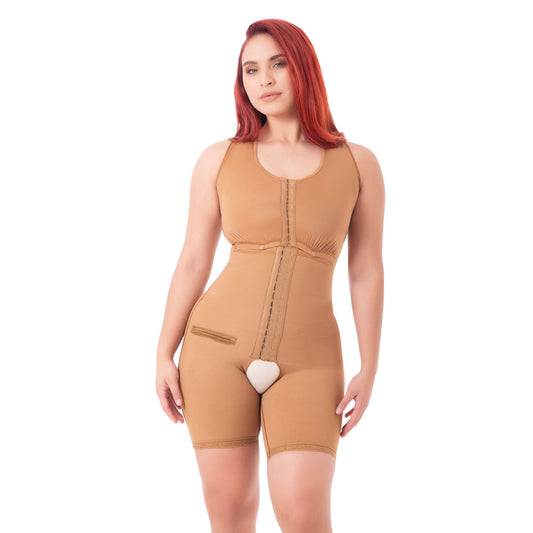 Faja con brasier, salida de dren, sin mangas y media pierna. Q51167